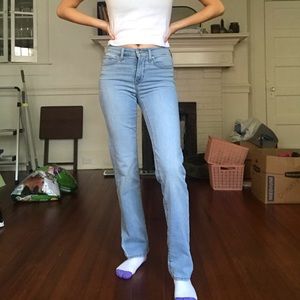 NWOT Levi’s 314 Straight Jeans 26